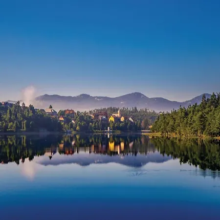 Nina By Interhome * Lič