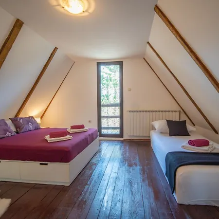 Nina By Interhome Domek alpejski *