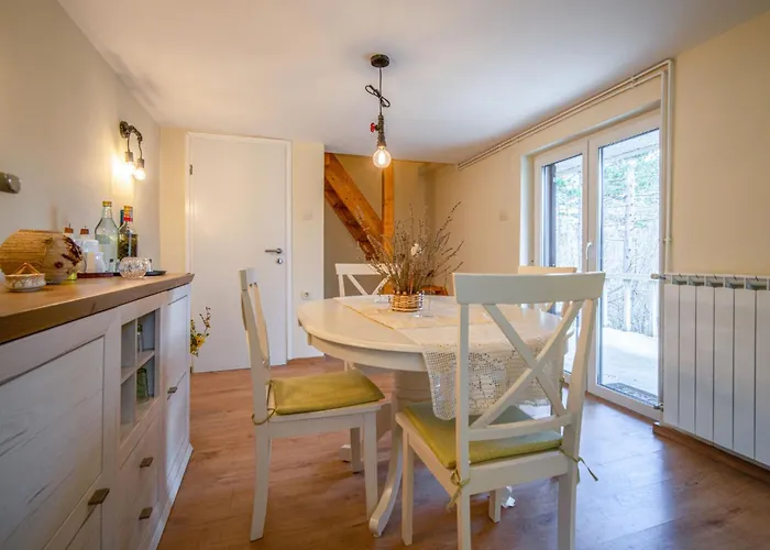 Nina By Interhome Chalet Lič